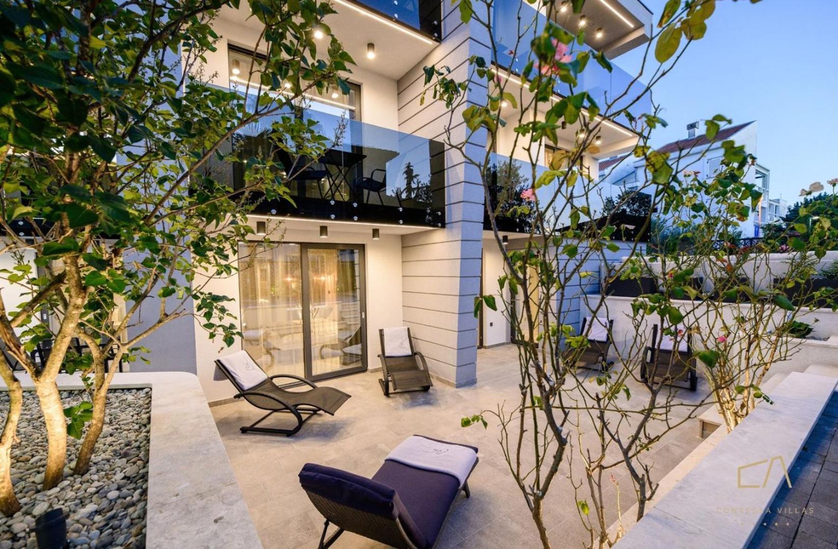 Luxury Apartments In Villa Curiera Malinska Exterior photo